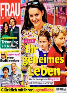 Frau Im Spiegel Weekly Magazine  Order Online