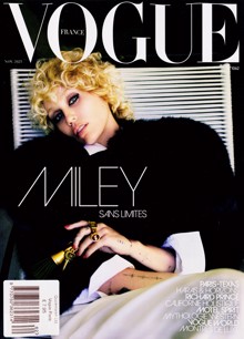 Vogue French Magazine NO 1062 Order Online