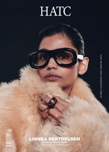 Head Above The Clouds - 22 Linnea Berthelsen Magazine LinneaBerthelsen Order Online