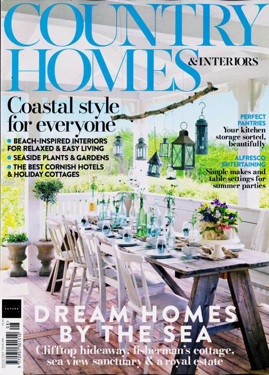 Country homes on sale and interiors